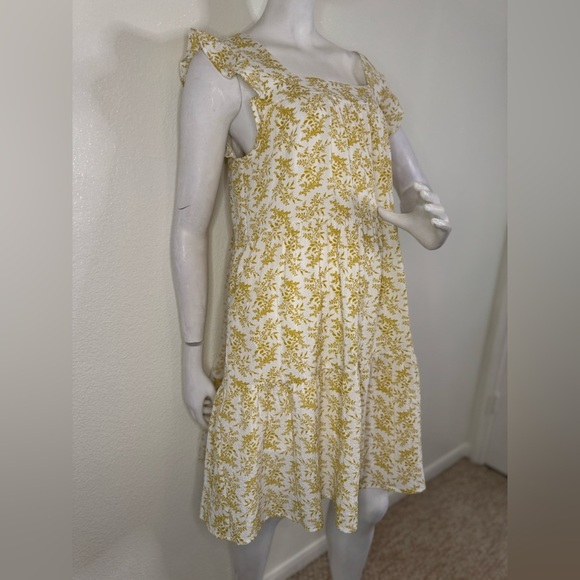 Ces Femme Dress Size Medium In Yellow Floral.  #94 - Picture 2 of 11